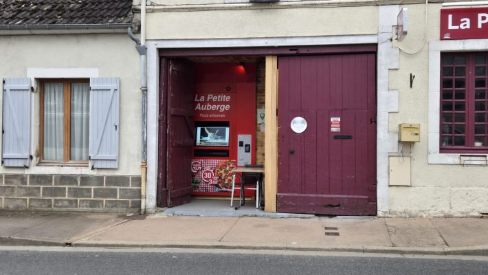 Distributeur de pizza © L.Dennez