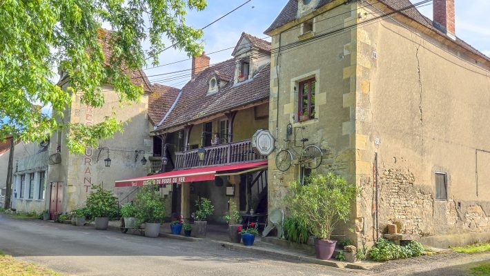 Auberge du poid de fer © L.Dennez - Loire en Berry