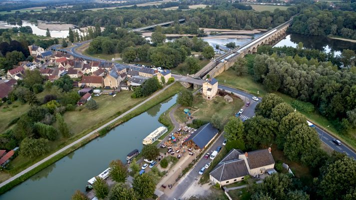 © Halte nautique du Guétin