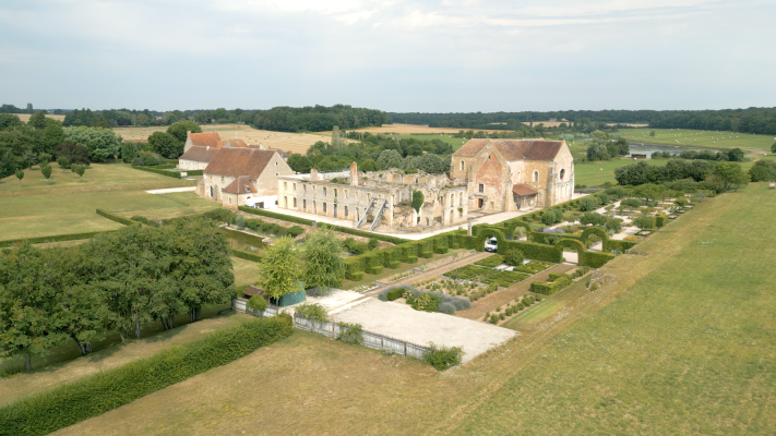 Abbaye de Fontmorigny © Loire en Berry