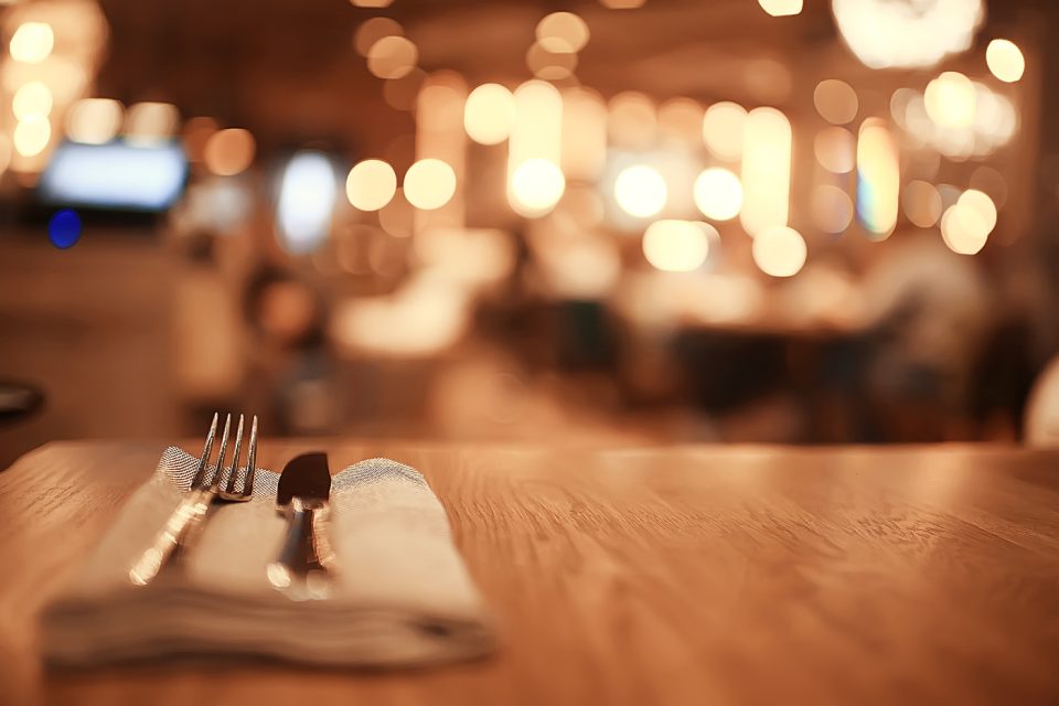 blurred background in restaurant interior / serving and details in blurred bokeh background, concept catering, restaurant modern